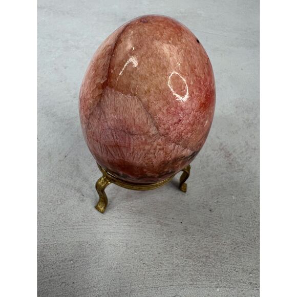 Home Decorative Elegant Table Centerpiece Red Stone Egg with Brass Stand - Picture 4 of 8